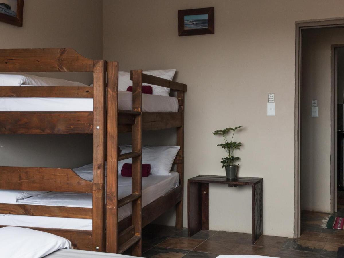 Swakopmund Backpackers Hostel Bagian luar foto