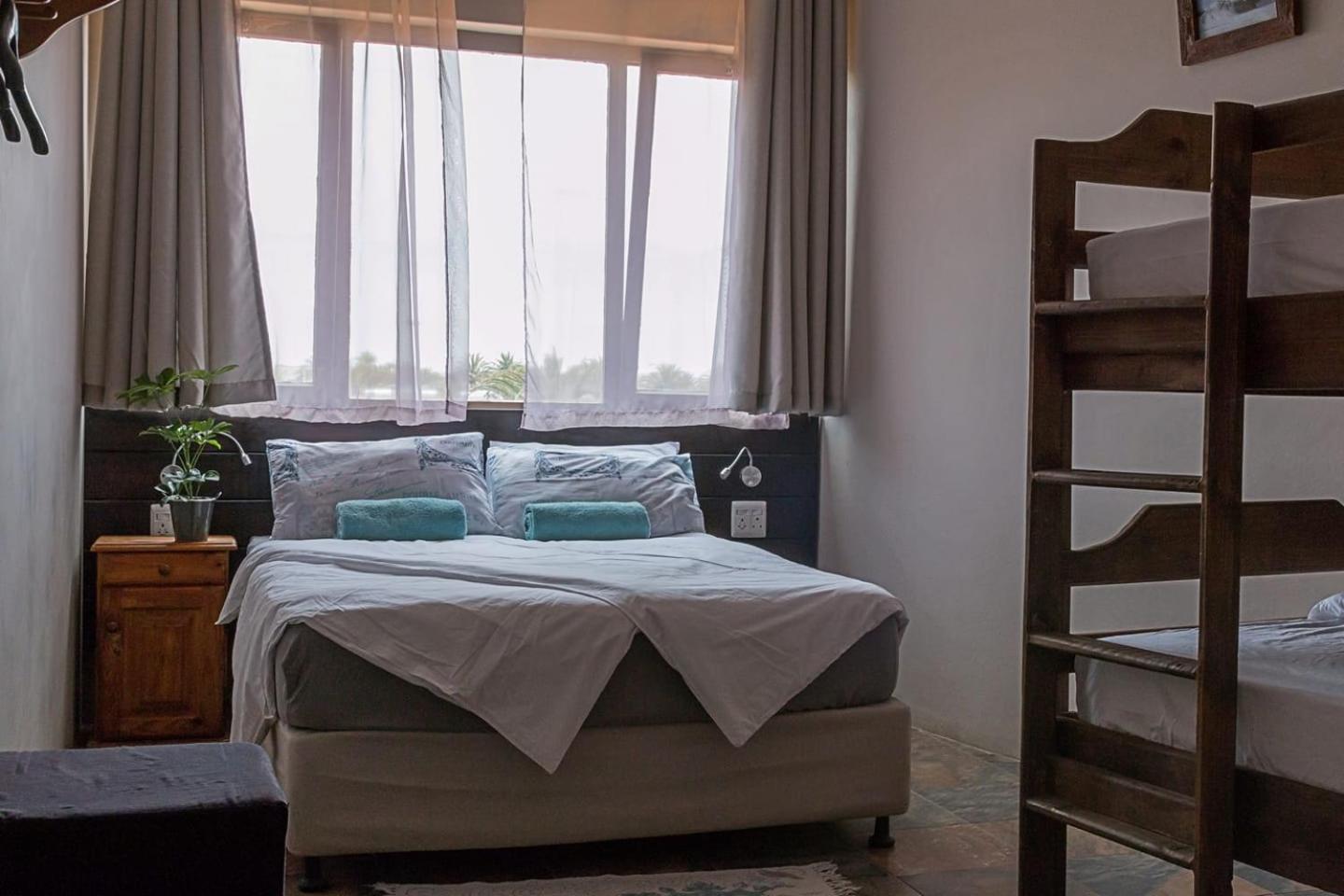 Swakopmund Backpackers Hostel Bagian luar foto