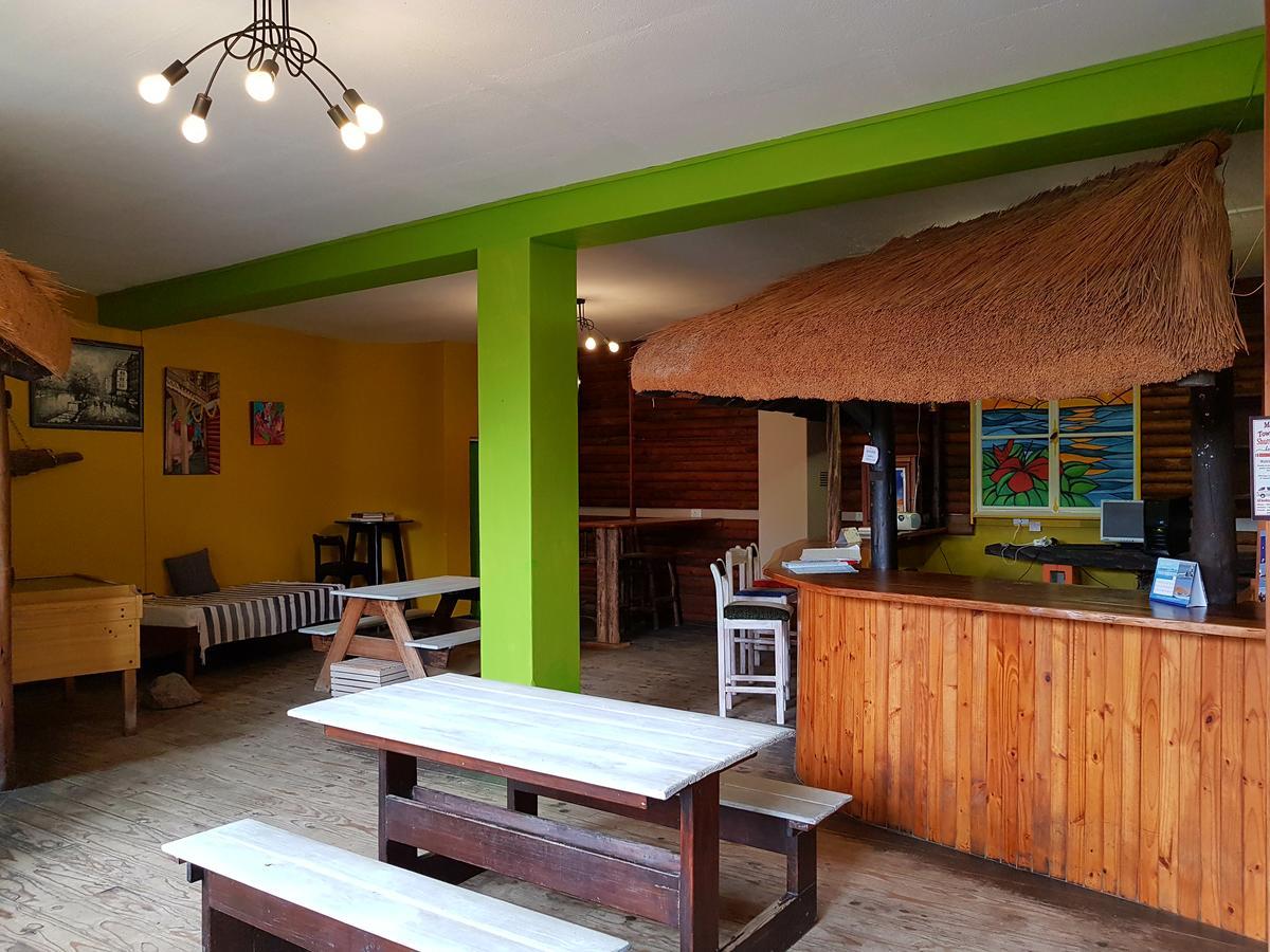 Swakopmund Backpackers Hostel Bagian luar foto