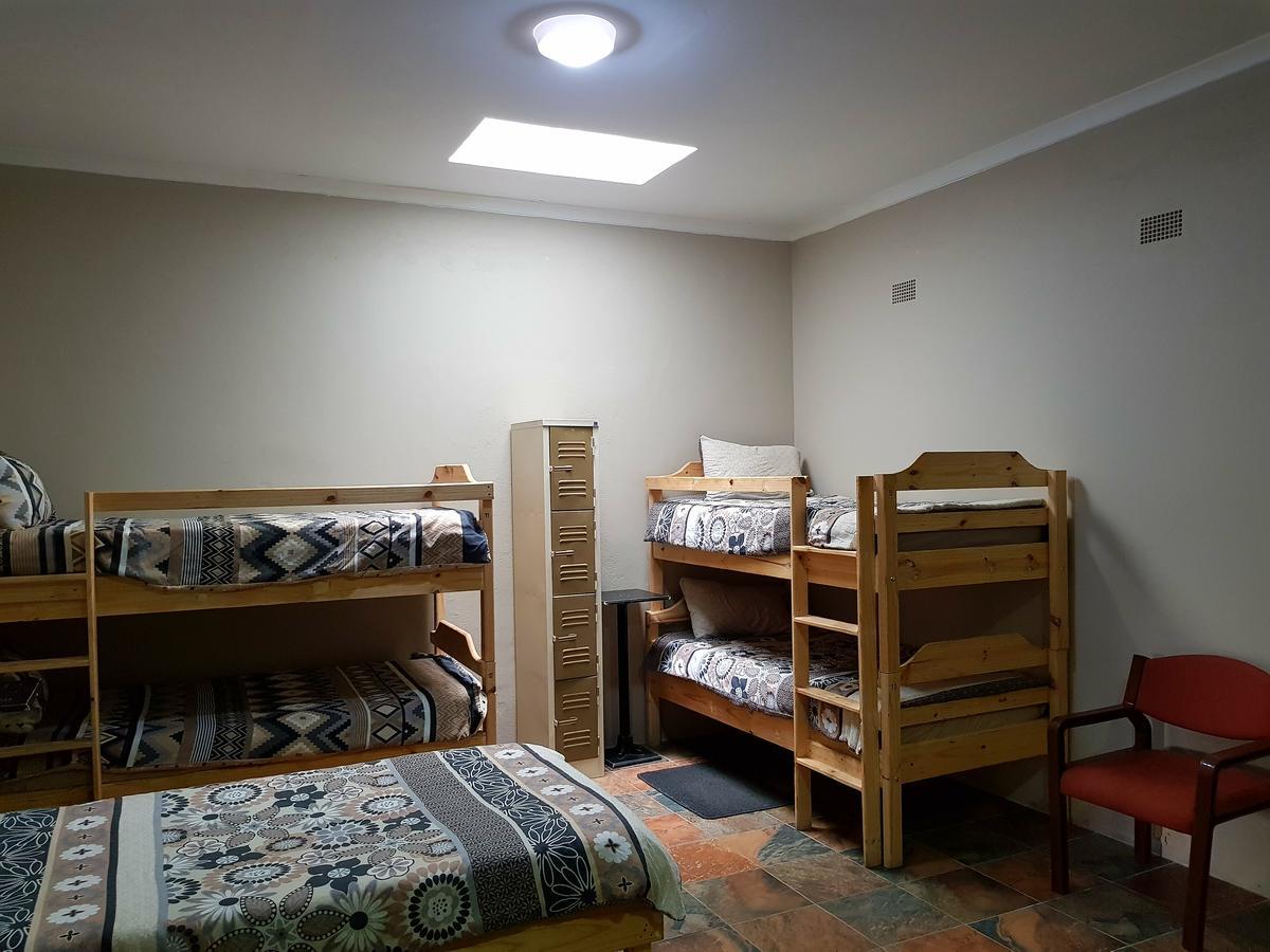 Swakopmund Backpackers Hostel Bagian luar foto