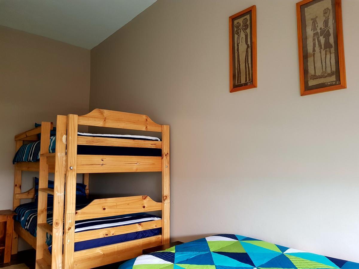 Swakopmund Backpackers Hostel Bagian luar foto